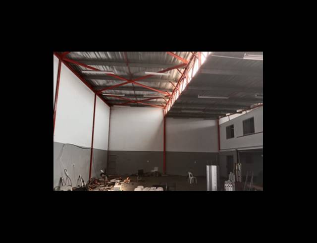 401M² MINI FACTORY TO LET IN SPRINGFIELD PARK